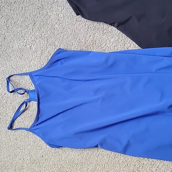 All in Motion Dresses. Small - Picture 3 of 5